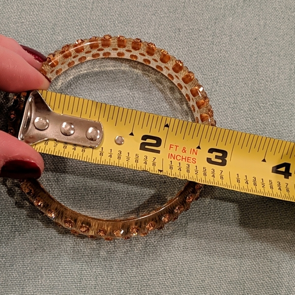 Bronze eye catching bangle - Picture 5 of 6